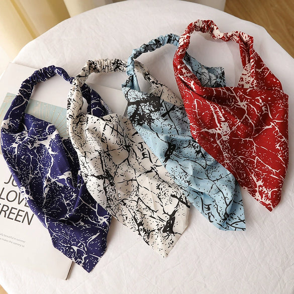 Women's Plaid Geometric Triangular Chiffon Headscarf Versatile Cloth Hair Accessory With Fashionable Tiedyed Design