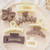 Women's Plastic And Resin Claw Clip Set With Polka Dot And Geometric Style And Baking Paint Design