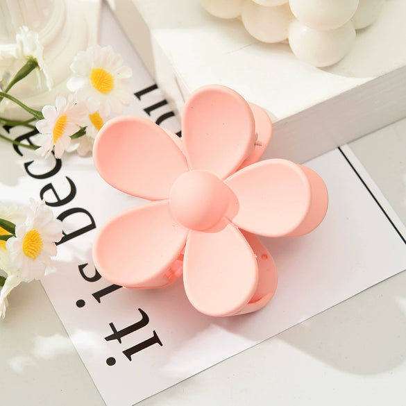Women's Plastic Resin Handmade Flower Grab Clip Hair Accessories