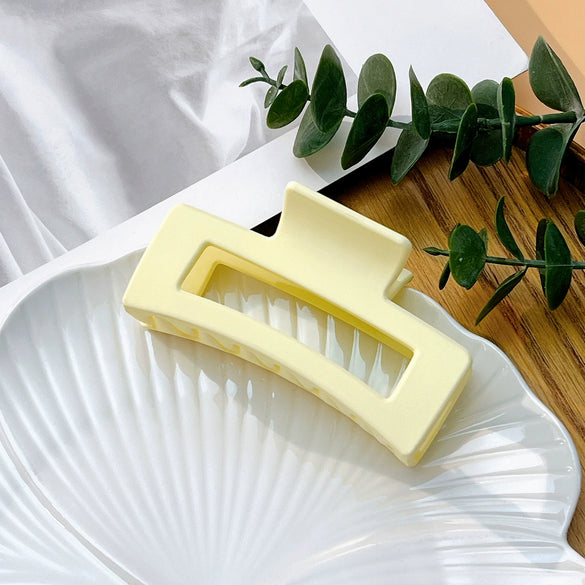 Women's Plastic Resin Handmade Simple Rectangular Frosted Hair Grab Clip