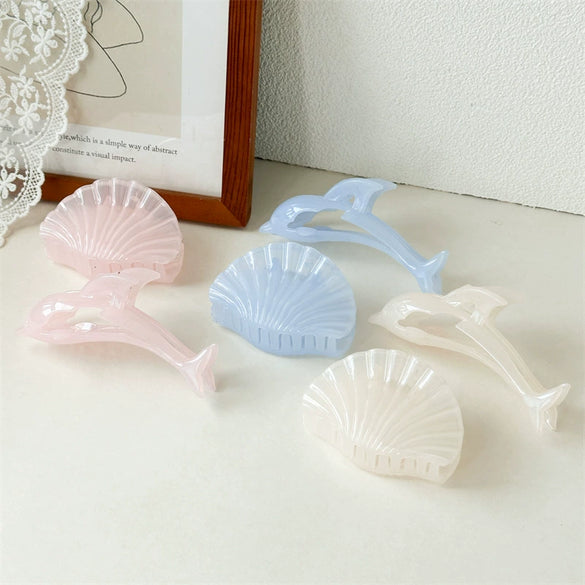 Women's Plastic Resin Handmade Simple Style Disc Dolphin Shark Hair Clamps And Hairpins