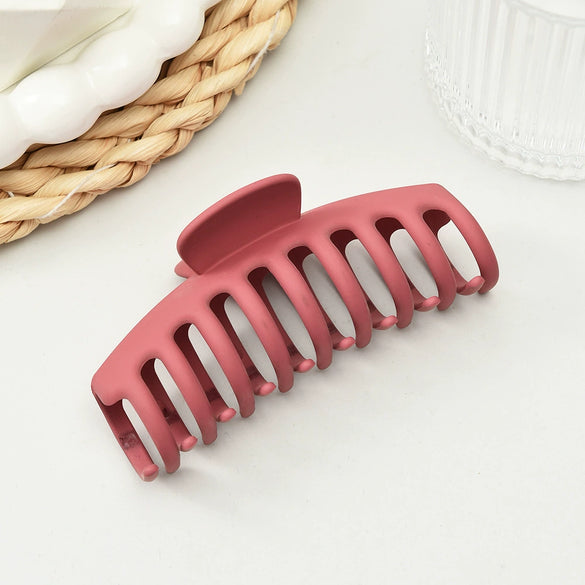 Women's Plastic Resin Shark Clip Handmade Simple Geometric Hairpin