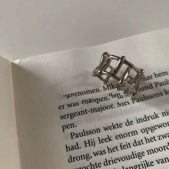 Women's Platinum Plated Sterling Silver Irregular Geometric Adjustable Ring With Crumpled Texture Simple Natural Style