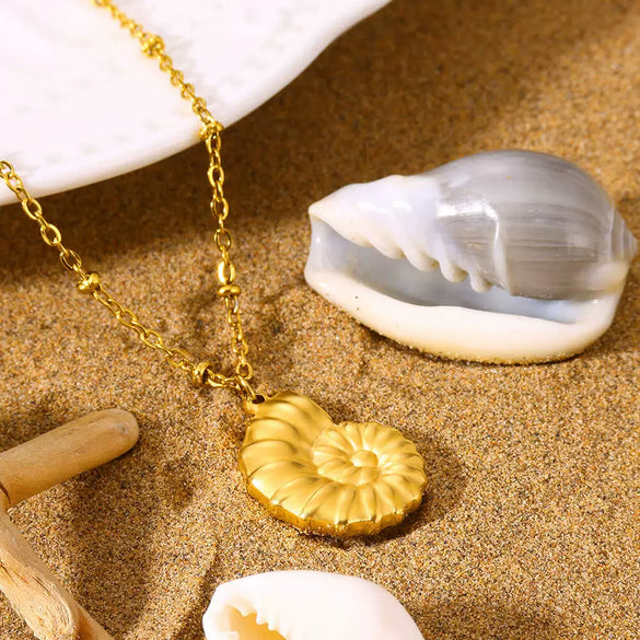 Women's Popular Style Conch Shell Stainless Steel Necklace With Electroplating And Ball Bead Chain