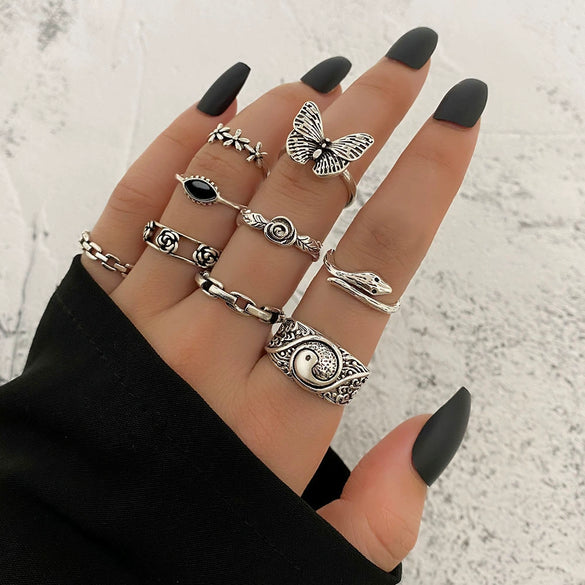 Women's Punk Dark Metal Butterfly Skull Hollow Geometric Face Ring Multipiece Set With Electroplating