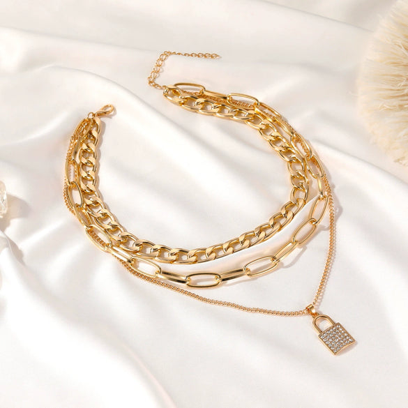 Women's Punk Style Thick Chain Lock Necklace With Microinlaid 3 Layer Lock Pendant Alloy Material Geometric Pattern Electroplating Treatment