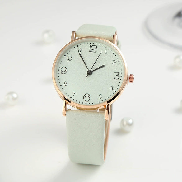 Women's Quartz Watch Alloy Case Imitation Leather Strap Round Dial Leisure Style