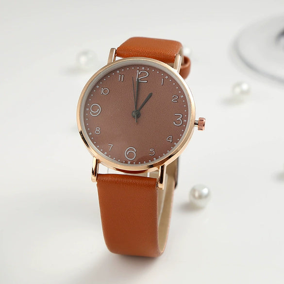 Women's Quartz Watch Alloy Case Imitation Leather Strap Round Dial Leisure Style