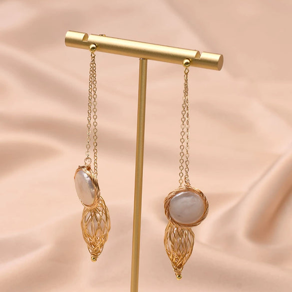 Women's Retro Baroque Freshwater Pearl Button Earrings With Woven Geometric Design And Electroplated Finish High Quality Jewelry