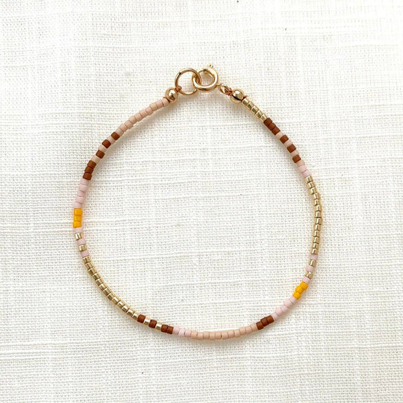 Women's Retro Bohemian Handwoven Glass Glaze Beaded Bracelet With Geometric Pattern