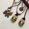 Women's Retro Feather Pendant Necklace Mixed Materials Alloy Leaf Electroplating