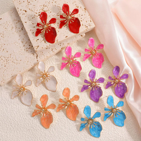 Women's Retro Flower Earrings With Drip Glaze Finish And Stainless Steel Ear Posts Fashionable Everyday Jewelry