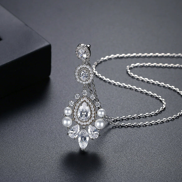 Women's Retro Flower Pendant Necklace With Copper Inlaid Zirconia Long Tassel Fashion Jewelry For Bridal Party Dress
