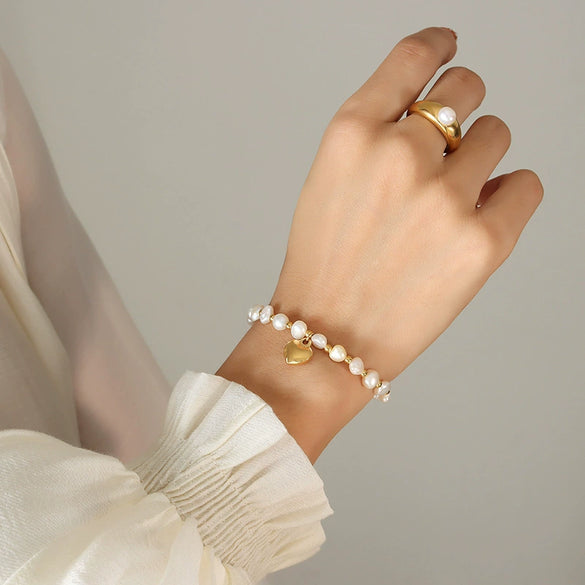 Women's Retro Freshwater Pearl Stitching 316L Stainless Steel Ball Bracelet With Heart Pendant And Electroplating Process