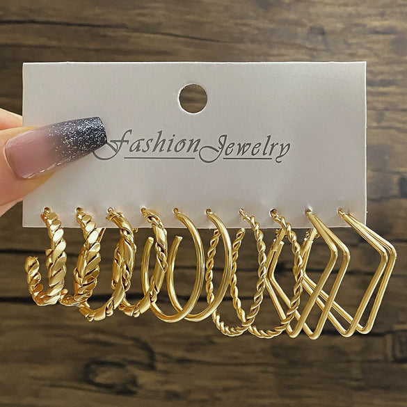 Women's Retro Geometric Alloy Pearl Earrings Set With Electroplating
