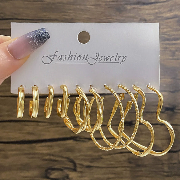 Women's Retro Geometric Alloy Pearl Earrings Set With Electroplating