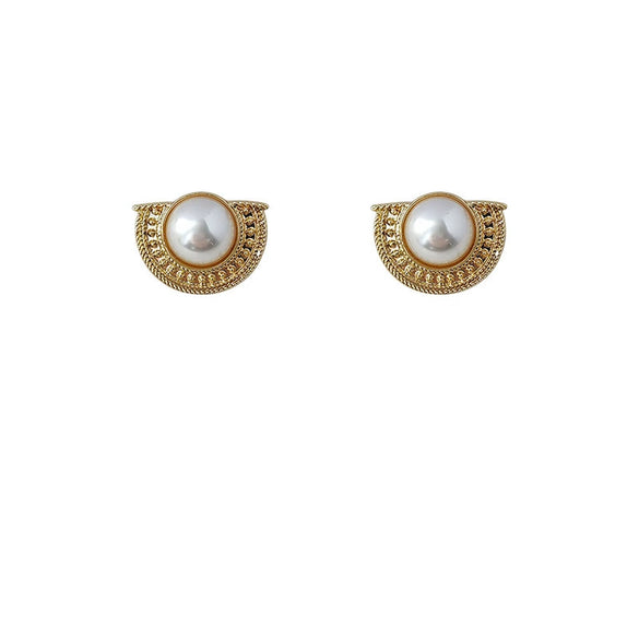 Women's Retro Geometric Copper Pearl Semi Circle Earrings With Electroplated Finish Fashion Jewelry