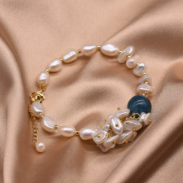 Women's Retro Geometric Pearl And Blue Crystal Beaded Bracelet With Electroplated Citrine Style Details