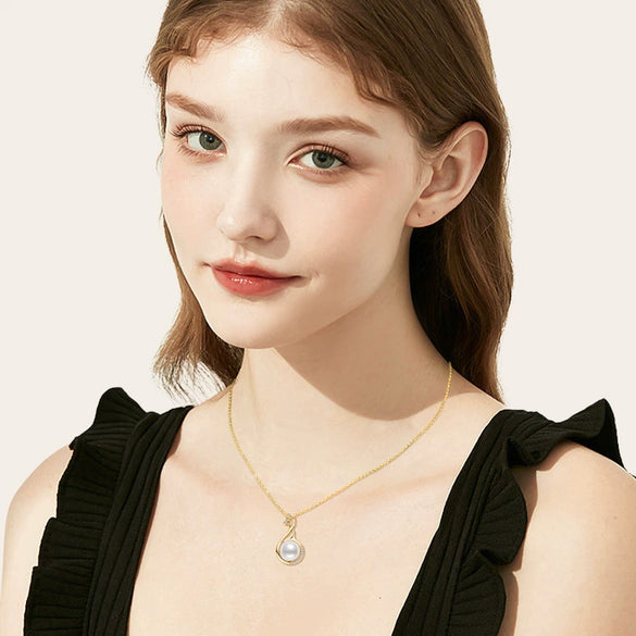 Women's Retro Geometric Swan Necklace 14K Goldclad Copper Gold Plated With Natural Freshwater Pearls Ochain
