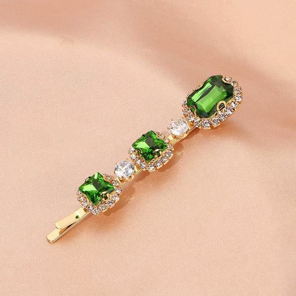 Women's Retro Green Rhinestone Hair Side Clip With Pearl Accent Sweet Cool Animal Inspired Hair Accessory