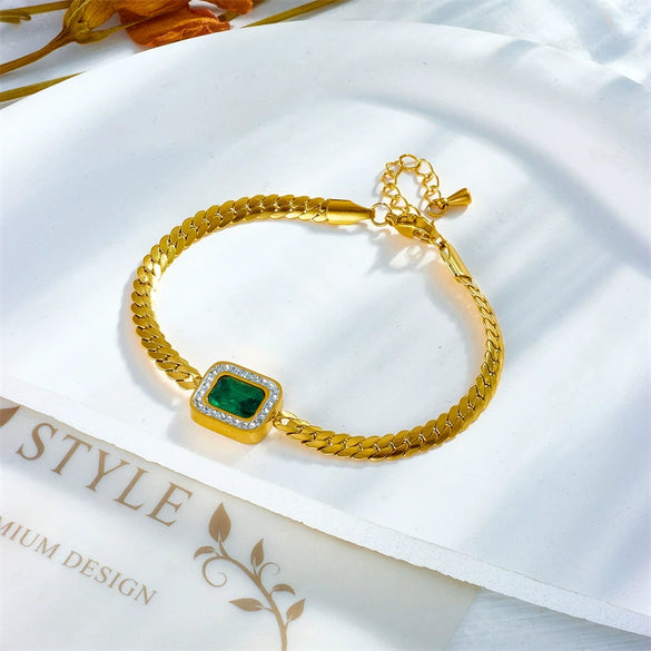 Women's Retro Green Square Diamond Gemstone Twist Stainless Steel Electroplated Bracelet