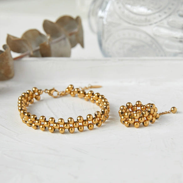 Women's Retro Handmade Multi Layer Round Bead Bracelet In Titanium Steel With Gold Plated Geometric Beaded Design