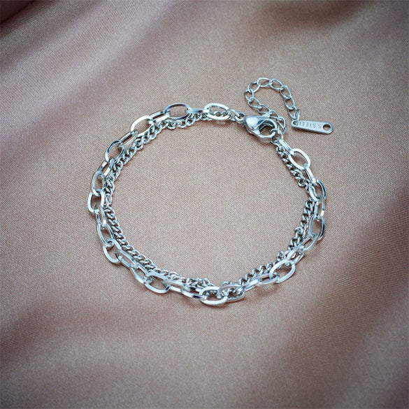 Women's Retro Hip Hop Double Layer Stacked Titanium Steel Bracelet With Electroplating Treatment