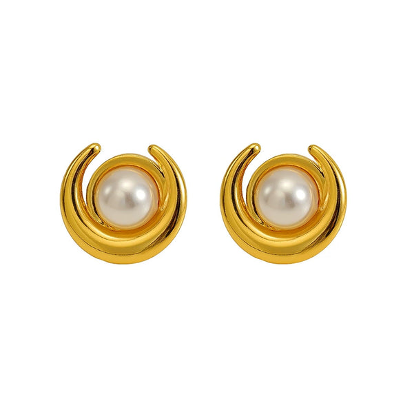 Women's Retro Light Luxury Halfmoon Pearl Titanium Steel Electroplated Earrings