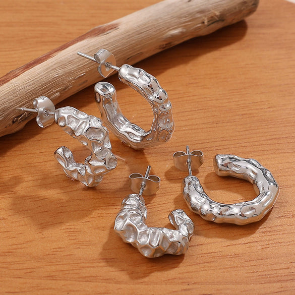 Women's Retro Pleated Cshaped 316L Stainless Steel 18K Gold Plated Earrings
