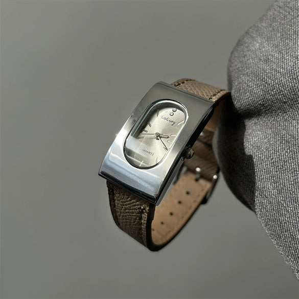 Women's Retro Rectangular Metal Pu Strap Luxury Niche Highend Sense Antique Fashion Simple Watch