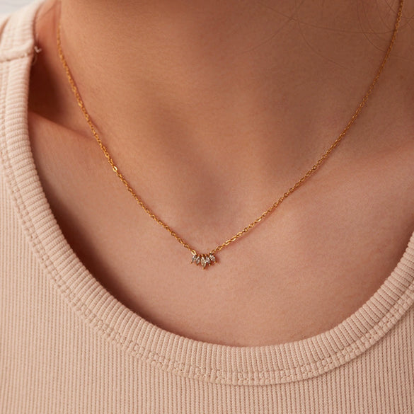Women's Retro Simple Allmatch Titanium Steel Necklace With Geometric Pattern And Diamond Design