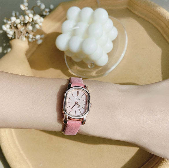 Women's Retro Square Alloy Case Ordinary Glass Mirror Leisure Style Watch