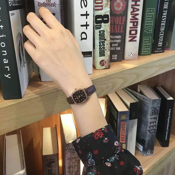 Women's Retro Square Metal Case Imitation Leather Strap Watch