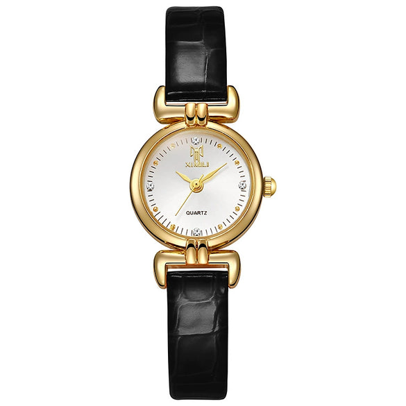Women's Retro Style Alloy Case And Strap Round Dial Quartz Watch With Printed Logo