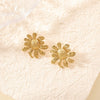 Women's Retro Sweet And Cool Heartshaped Stainless Steel Stud Earrings Nonfading Love Heart Jewelry