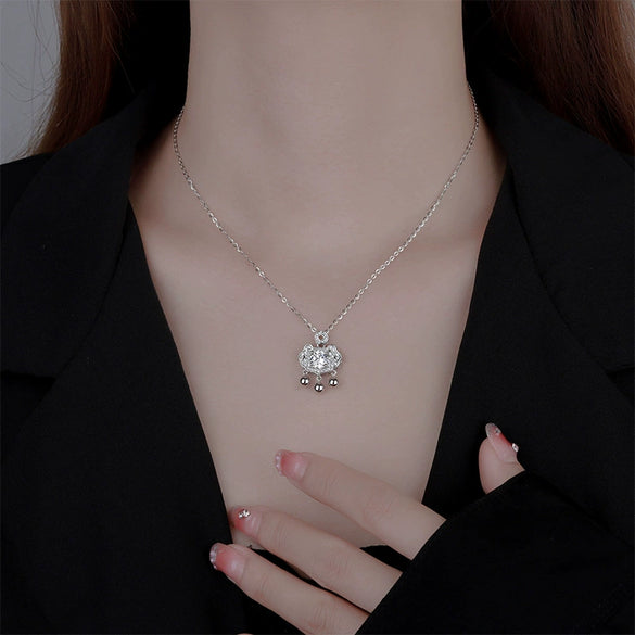 Women's S925 Silver Moissanite Geometric Ruyi Ping An Lock Necklace