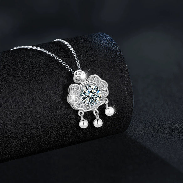 Women's S925 Silver Moissanite Geometric Ruyi Ping An Lock Necklace
