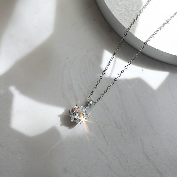 Women's S925 Silver Necklace With Geometric Zircon Pendant And O Word Chain Electroplated