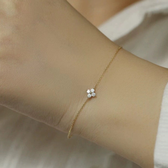 Women's S925 Sterling Silver Bracelet With Four Leaf Clover Pattern And 14K Gold Plated Fine Zircon Light Luxury Elegant Style