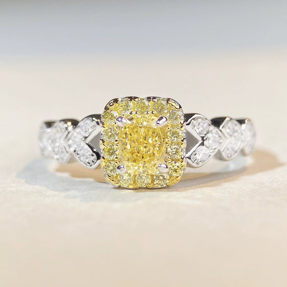 Women's S925 Sterling Silver Cute Simple Pink Heart Ring With Ice Flower Cut Zircon And Diamond Design