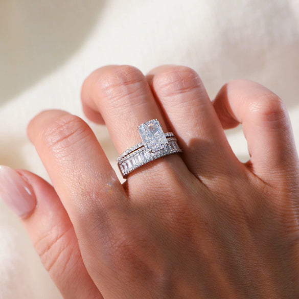 Women's S925 Sterling Silver Geometric Diamond Ring With Ice Flower Cut Zircon