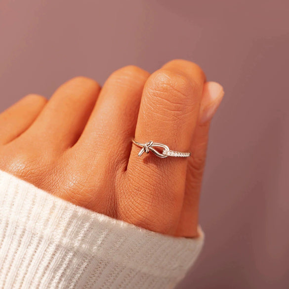 Women's S925 Sterling Silver Geometric Knotted Winding Electroplated Ring