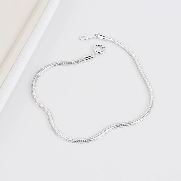 Women's S925 Sterling Silver Geometric Round Snake Chain Bracelet With Electroplated Simple Minimalist Design