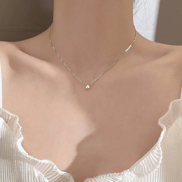 Women's S925 Sterling Silver Geometric Single Diamond Necklace Simple Style