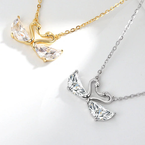 Women's S925 Sterling Silver Geometric Swan Pendant Necklace Elegant Electroplated Clavicle Chain Jewelry