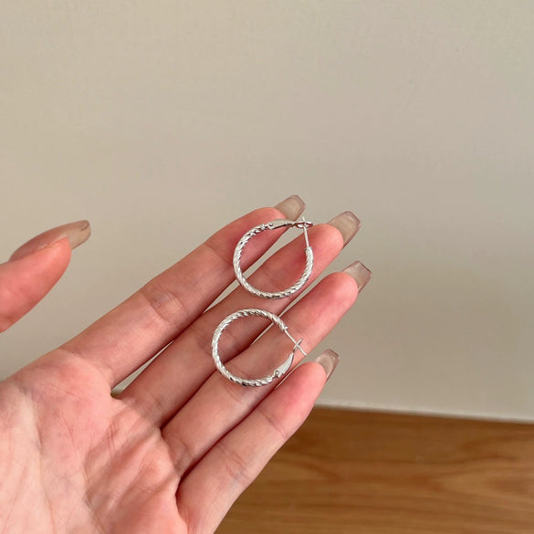 Women's S925 Sterling Silver Geometric Twist Design Electroplated Earrings