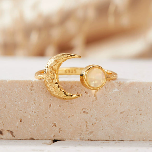 Women's S925 Sterling Silver Moon Shape Ring Set With Natural Jasper Gemstones