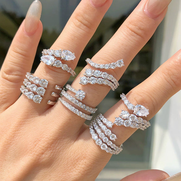 Women's S925 Sterling Silver Snakeshaped Geometric Zircon Inlaid Electroplated Ring