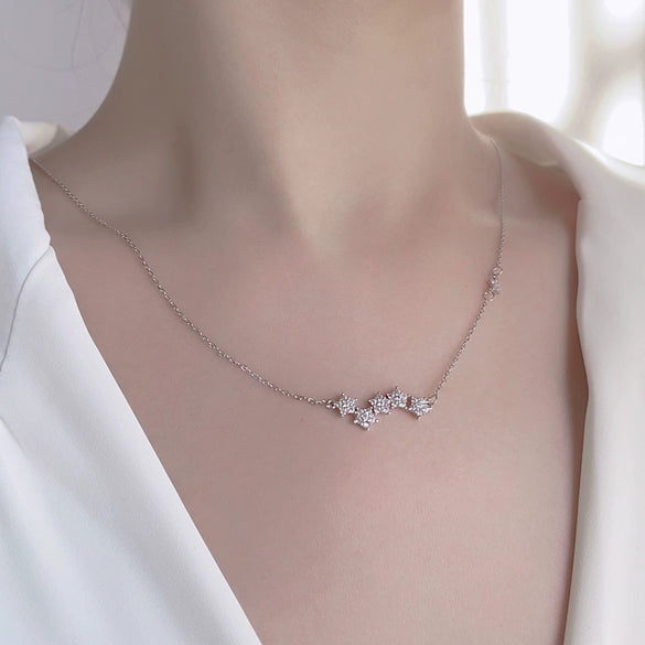 Women's S925 Sterling Silver Star Pendant Necklace With Zircon Accent Electroplated Light Luxury Clavicle Chain