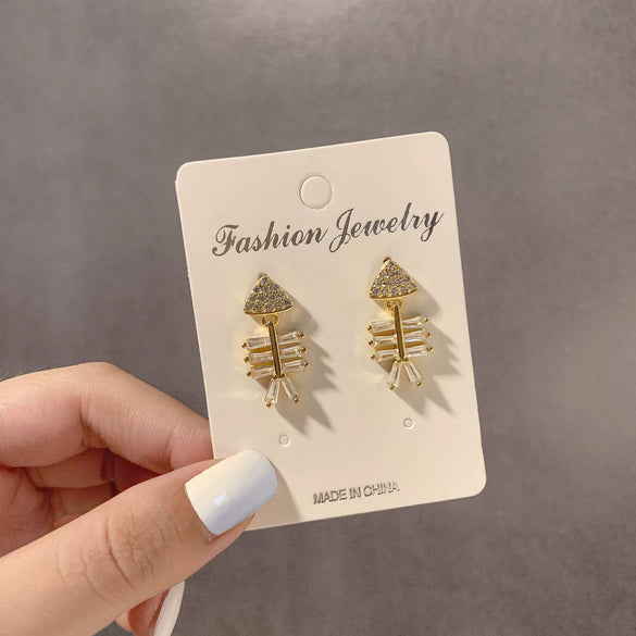 Women's S925 Sterling Silver Vintage Pearl Tassel Long Earrings With Geometric Pattern